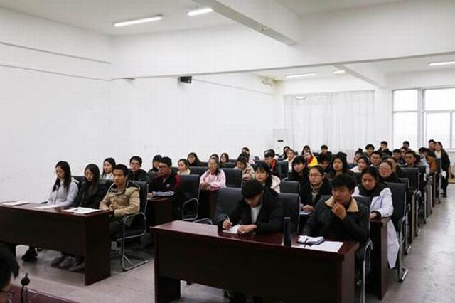 说明: D:\91精品一区新闻\91精品一区举办第二十一期业余党校开班典礼\2.jpg